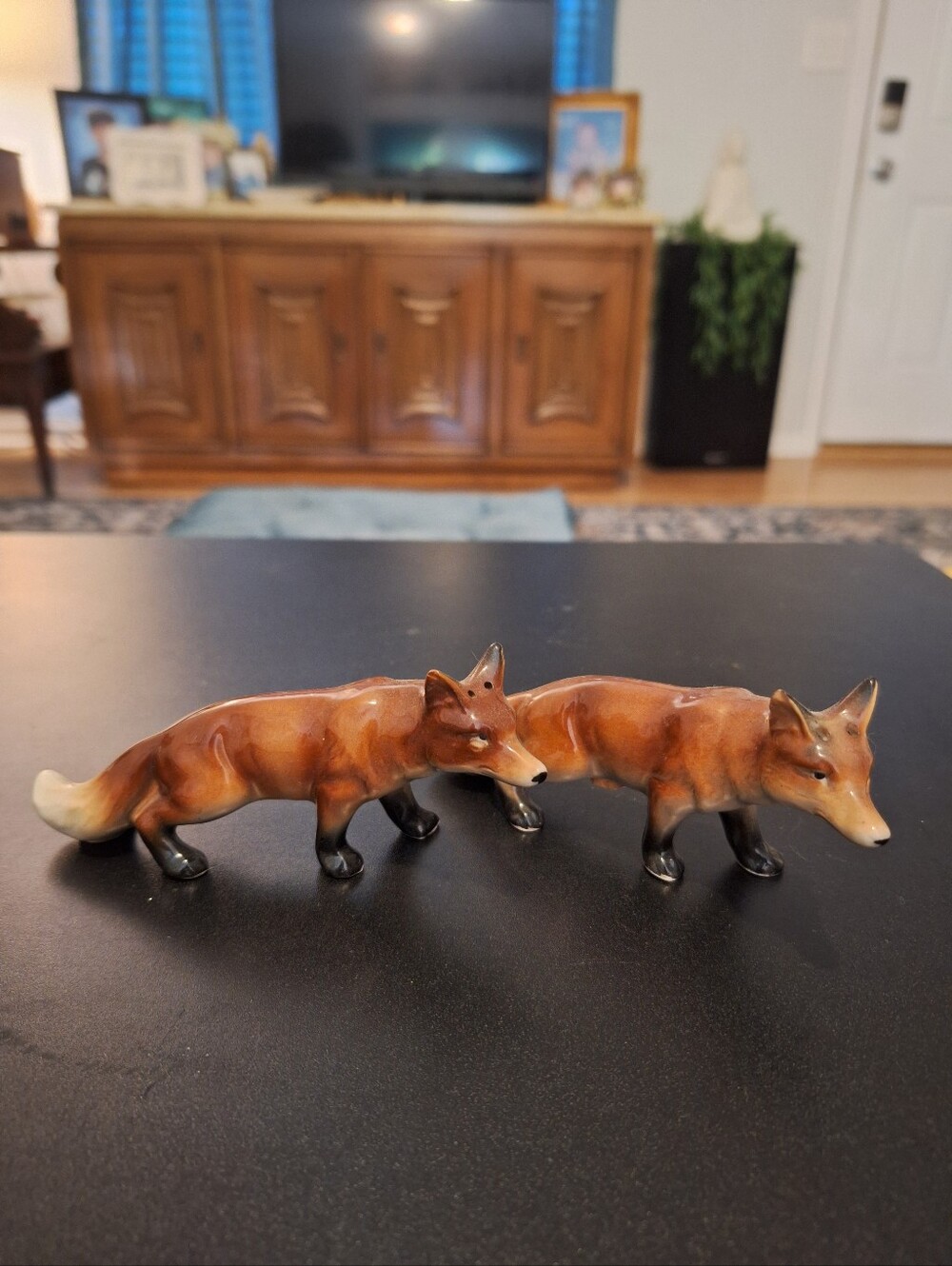 Rare Vintage Enesco Brown Ceramic Fox Shaker Set - Decorative Pair